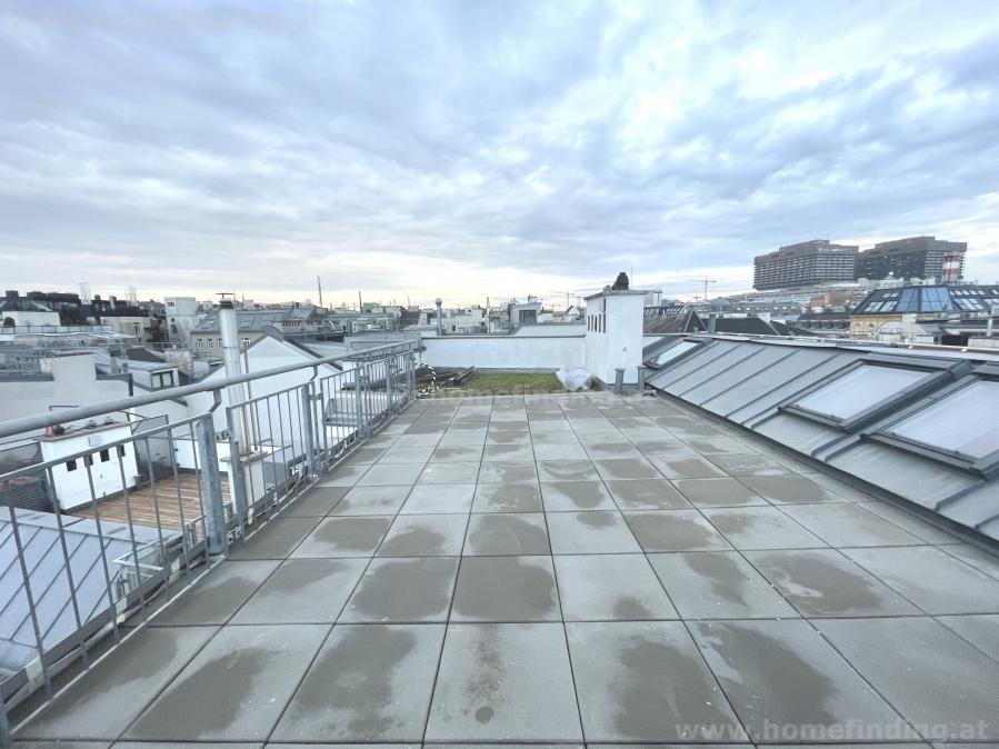 apartment with terrace next to Liechtensteinpark